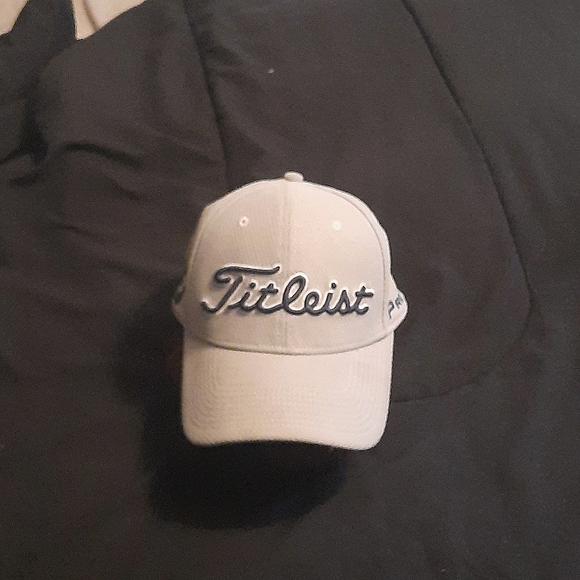 Titleist Other - Titleist Hat